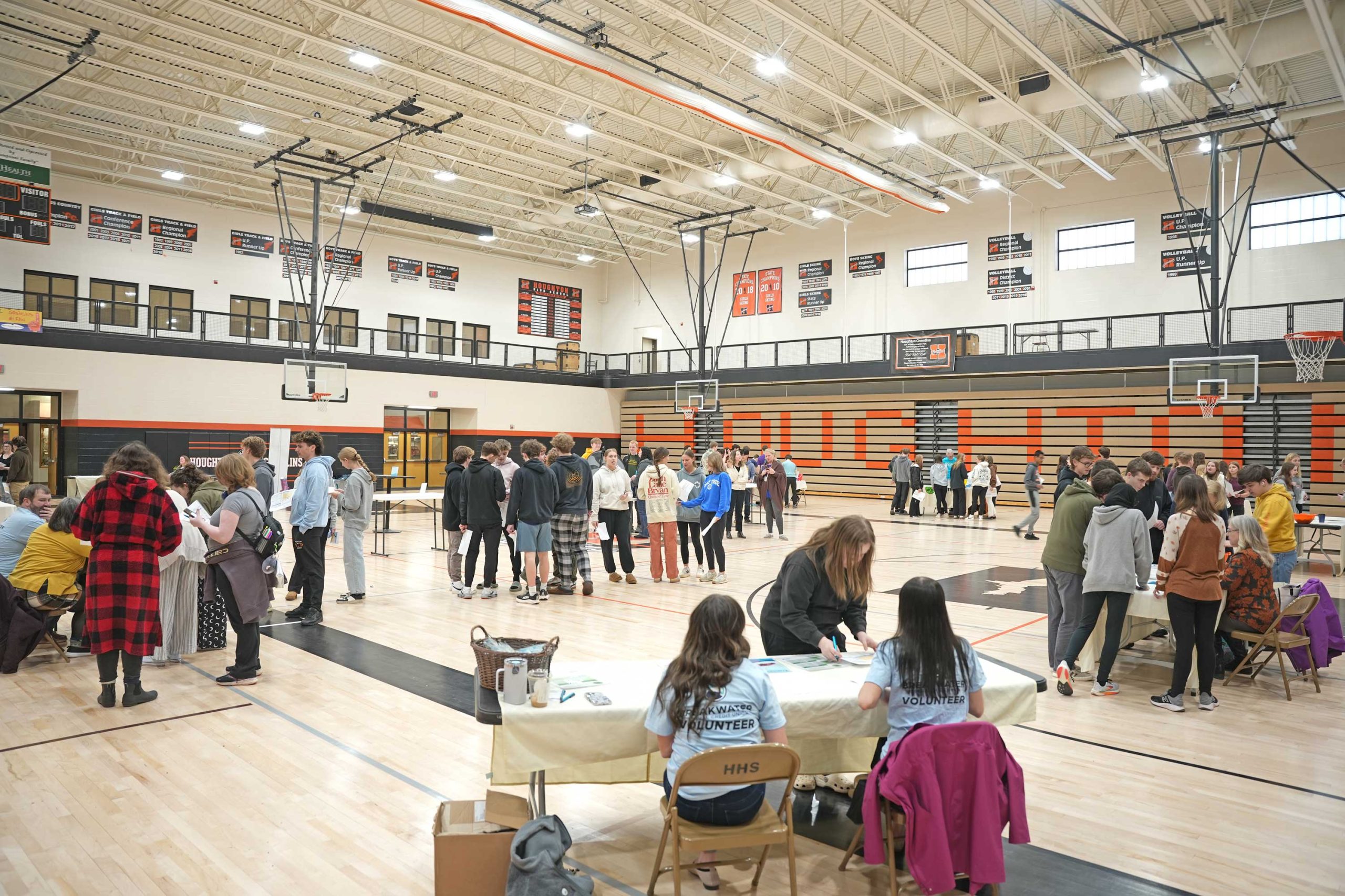 Gym filled with students at Financial Reality Fair